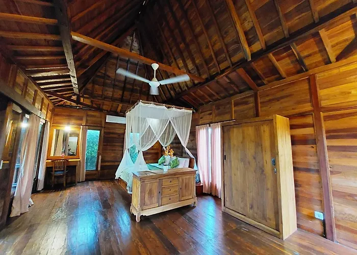 Shivananda Antique By Eps Villa Ubud (Bali)
