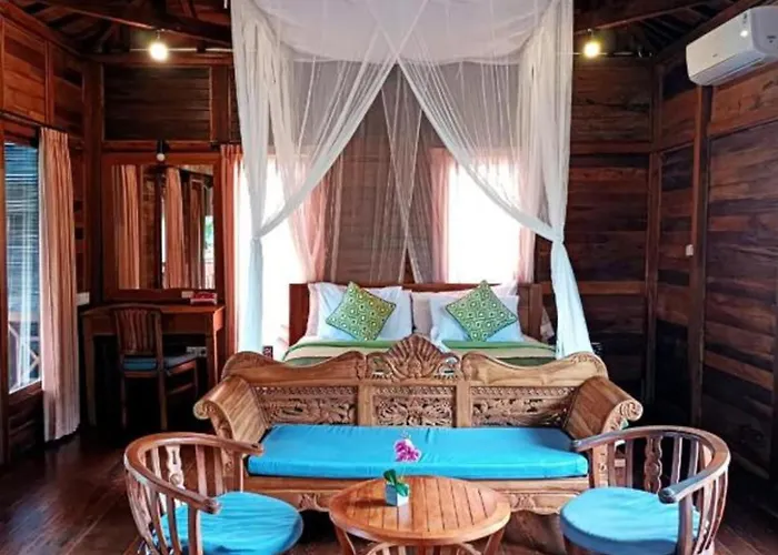 Villa Shivananda Antique By Eps *